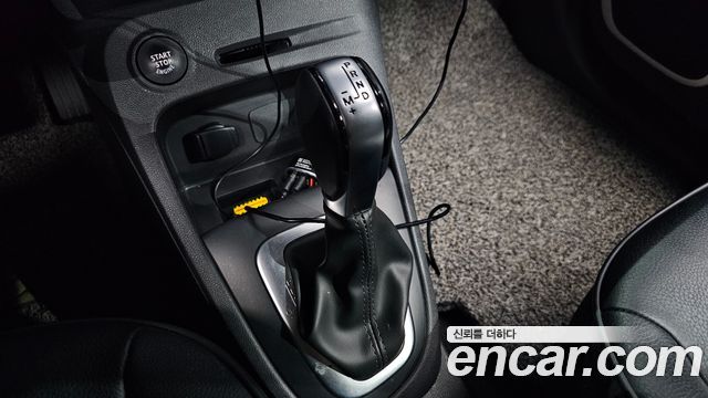 Renault Korea QM3 RE 2019 — фото 9
