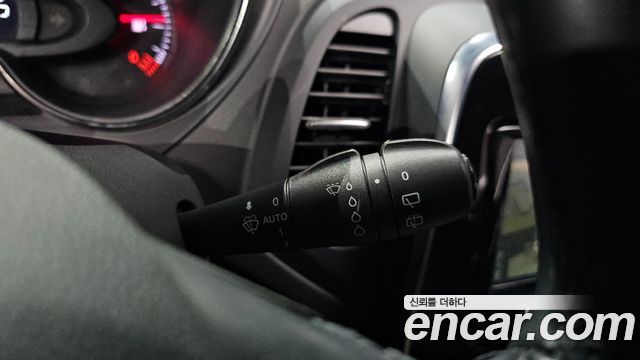 Renault Korea QM3 RE 2019 — фото 28