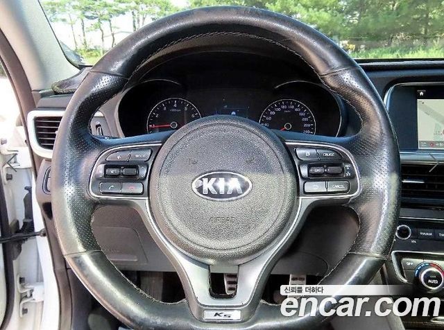 Kia K5 (II) LPI SX Noblesse 2016 — фото 8