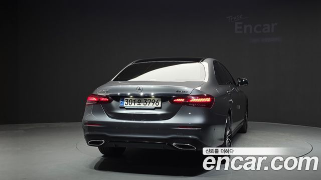 Mercedes-Benz E-Class (W213) E350 4MATIC AMG Line 2023 — фото 4