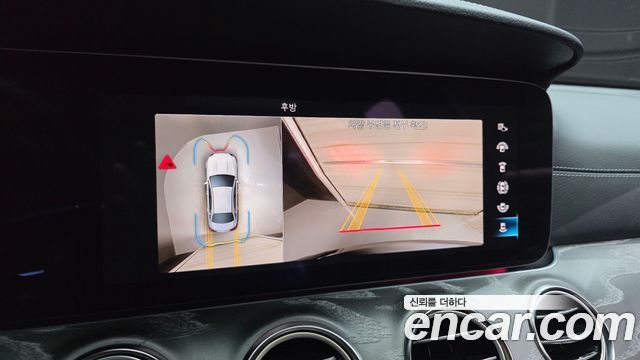 Mercedes-Benz E-Class (W213) E350 4MATIC AMG Line 2023 — фото 19
