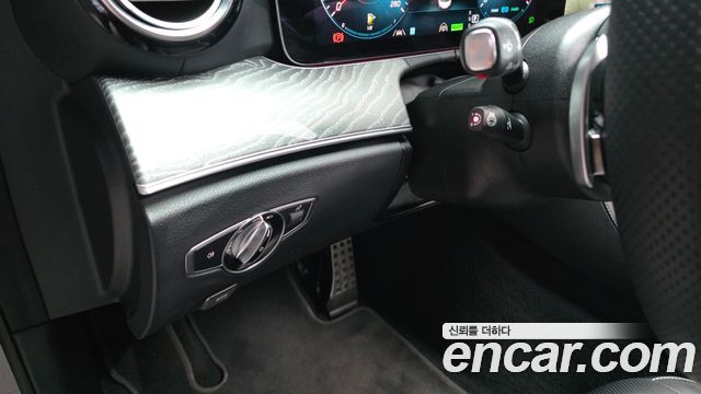 Mercedes-Benz E-Class (W213) E350 4MATIC AMG Line 2023 — фото 35