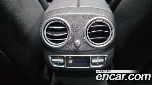 Mercedes-Benz E-Class (W213) E350 4MATIC AMG Line 2023 — фото 40
