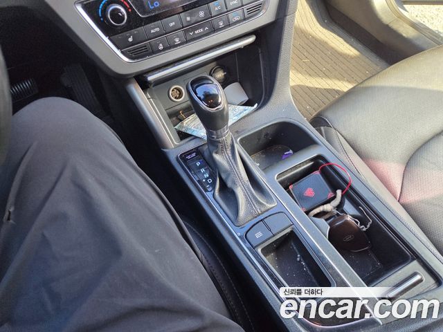 Hyundai Sonata (LF) LPI Premium 2015 — фото 10