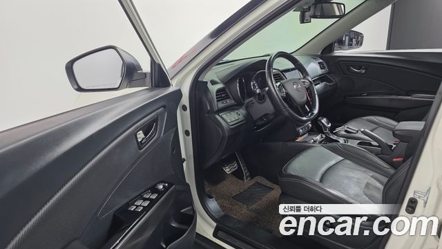 KG Mobility (SsangYong) Tivoli Air 1.6 RX 4WD 2019 — фото 10