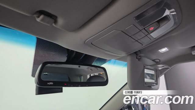 KG Mobility (SsangYong) Tivoli Air 1.6 RX 4WD 2019 — фото 16