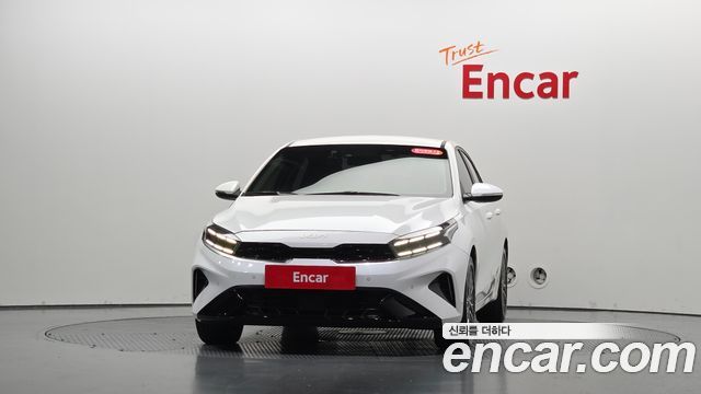 Kia K3 (II) 1.6 Prestige 2024 — фото 3