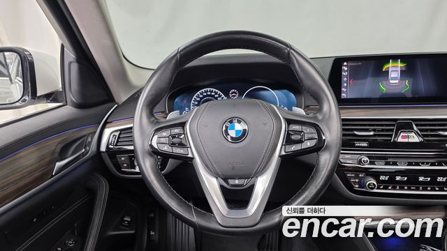 BMW 5 Series (G30) 520d Luxury Plus 2019 — фото 12