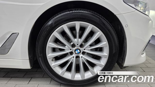 BMW 5 Series (G30) 520d Luxury Plus 2019 — фото 21