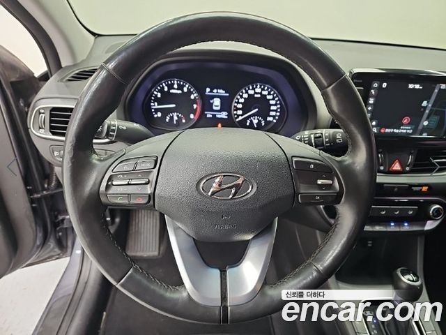 Hyundai i30 (PD) 1.4 Turbo Style 2018 — фото 9