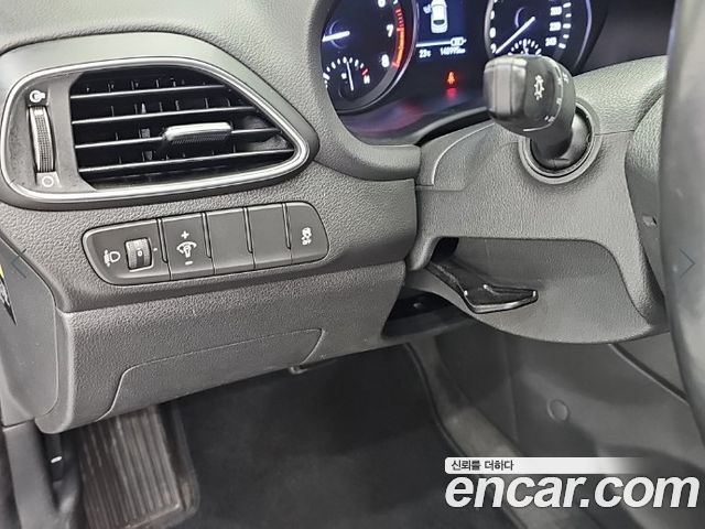 Hyundai i30 (PD) 1.4 Turbo Style 2018 — фото 20