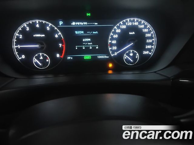Genesis EQ900 3.8 GDI AWD Premium Luxury 2016 — фото 10