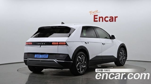 Hyundai Ioniq 5 Long range Exclusive 2022 — фото 2