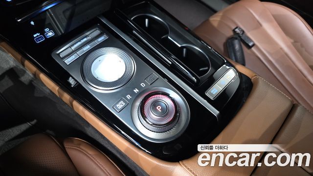 Genesis G80 (RG3) Gasoline 2.5 Turbo AWD 2021 — фото 9