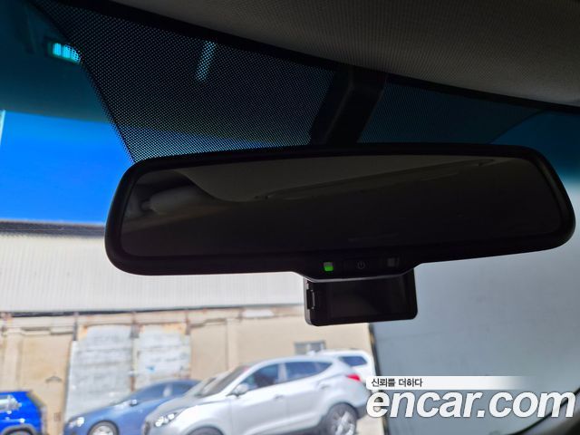 Kia Carnival 11-seater Deluxe 2015 — фото 7