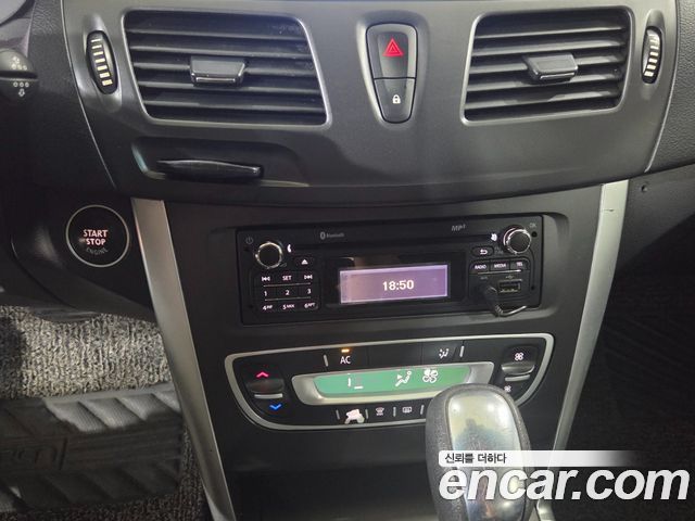 Renault Korea SM5 Nova LPLi Texi tental car DLX 2015 — фото 17
