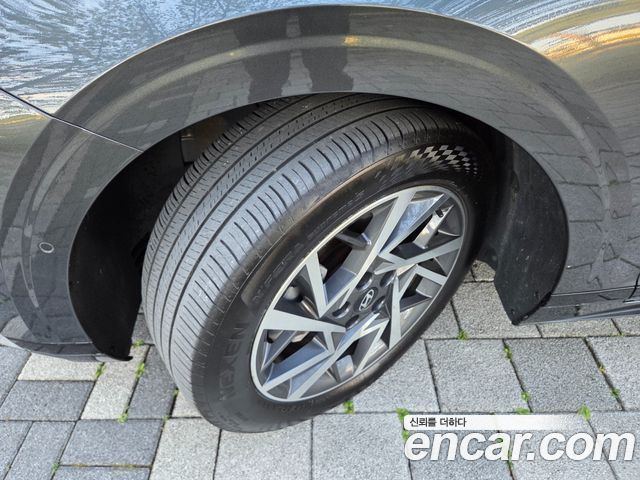 Hyundai Grandeur (GN7) 2,5 Gasoline 2WD Exclusive 2024 — фото 24