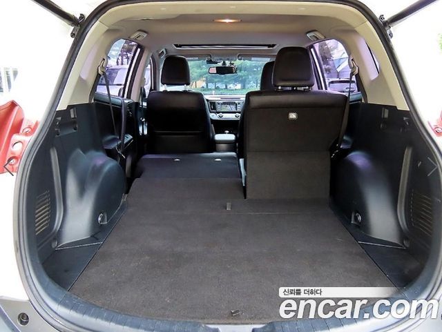 Toyota RAV4 2.5 4WD 4th 2015 — фото 21