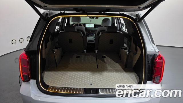Hyundai Palisade Diesel 2.2 2WD Le Blanc 2024 — фото 19