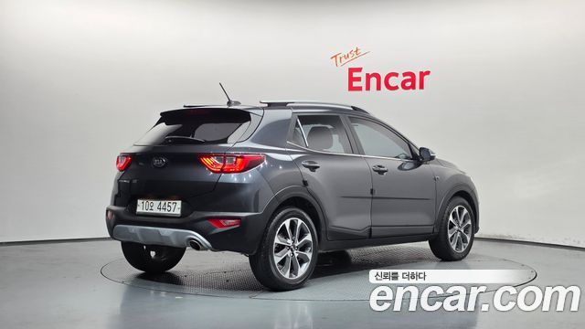 Kia Stonic 1.4 Trendy 2018 — фото 2
