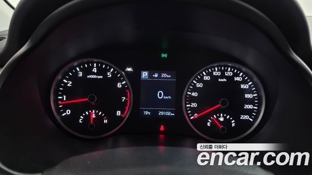 Kia Stonic 1.4 Trendy 2018 — фото 8