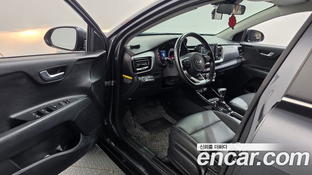Kia Stonic 1.4 Trendy 2018 — фото 10