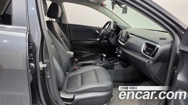 Kia Stonic 1.4 Trendy 2018 — фото 26