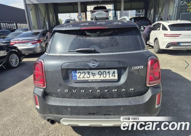 MINI Cooper Countryman Standard 2nd 2023 — фото 4