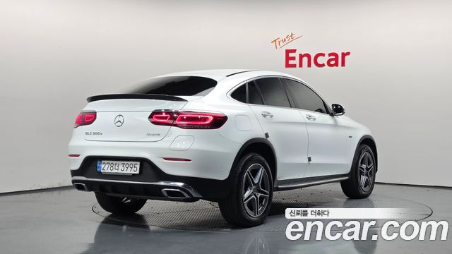 Mercedes-Benz GLC-Class (X253) GLC300e 4MATIC Coupe 2021 — фото 2