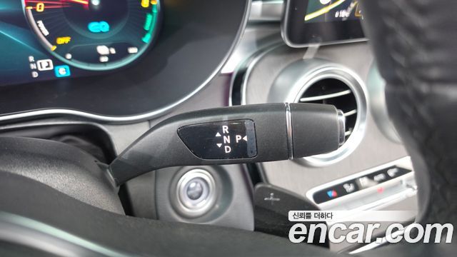 Mercedes-Benz GLC-Class (X253) GLC300e 4MATIC Coupe 2021 — фото 9