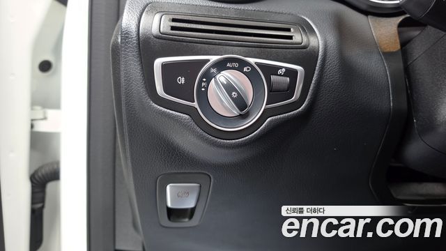 Mercedes-Benz GLC-Class (X253) GLC300e 4MATIC Coupe 2021 — фото 20