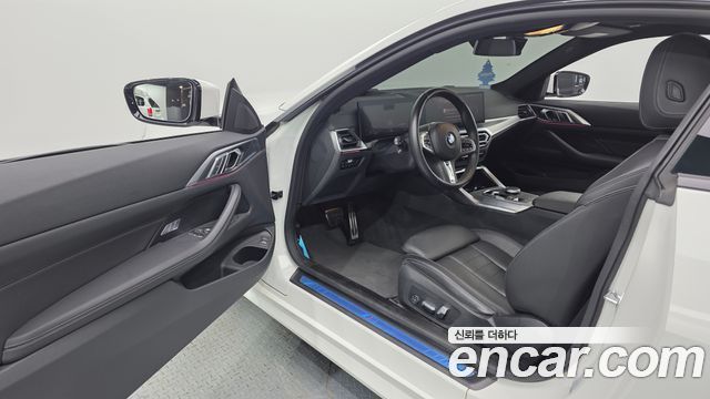 BMW 4 Series (G22) 420i M Sport Coupe 2024 — фото 10