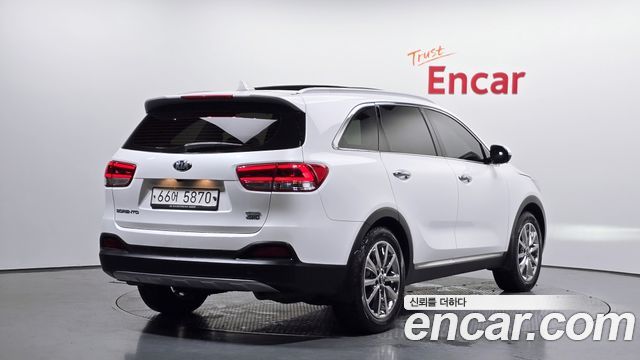 Kia Sorento Diesel 2.2 4WD Noblesse Special 2016 — фото 2