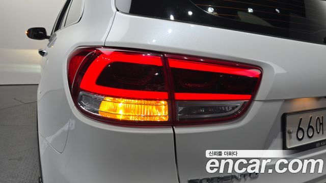 Kia Sorento Diesel 2.2 4WD Noblesse Special 2016 — фото 23