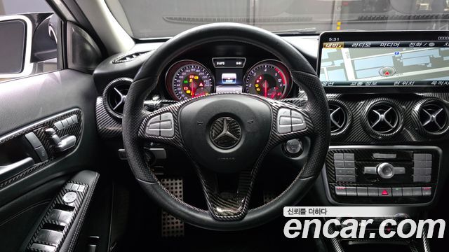 Mercedes-Benz GLA-Class (X156) GLA200 d 4MATIC 2016 — фото 13