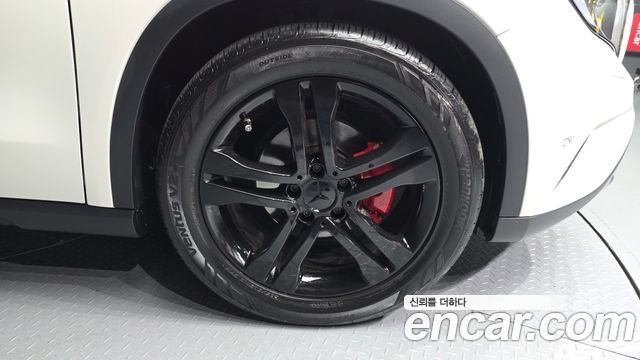 Mercedes-Benz GLA-Class (X156) GLA200 d 4MATIC 2016 — фото 21