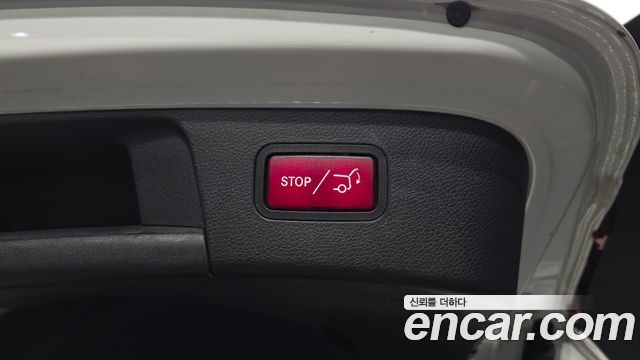 Mercedes-Benz GLA-Class (X156) GLA200 d 4MATIC 2016 — фото 27