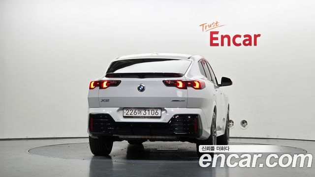 BMW X2 (U10) xDrive 20i M Sport 2024 — фото 4