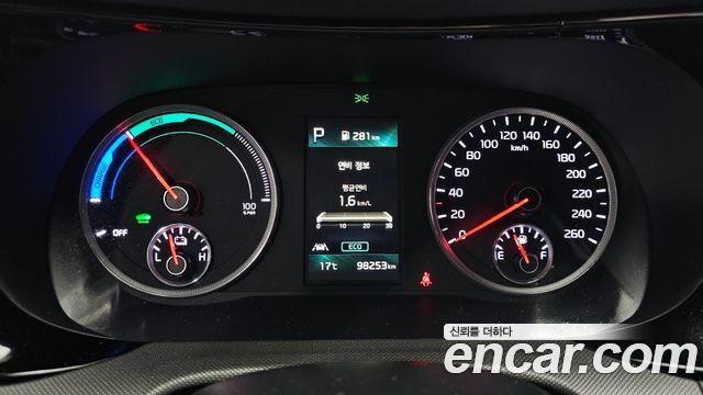 Kia K5 Hybrid (III) Prestige 2023 — фото 8