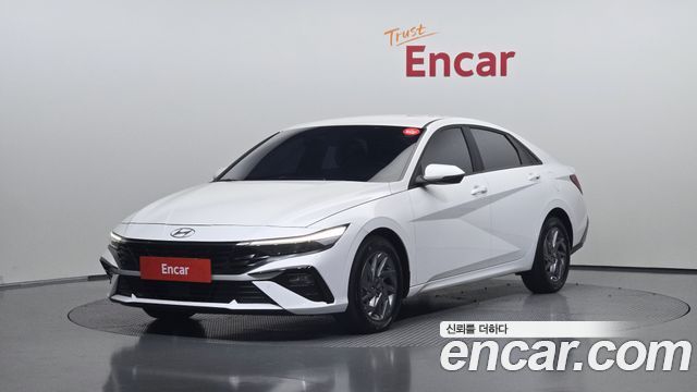 Hyundai Avante Hybrid (CN7) Smart