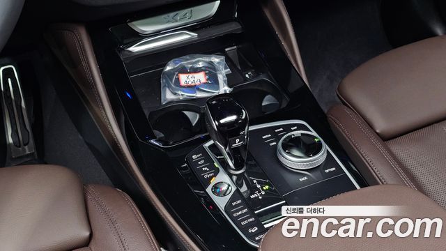 BMW X4 (G02) xDrive20i M Sport Pro Special Edition 2025 — фото 9