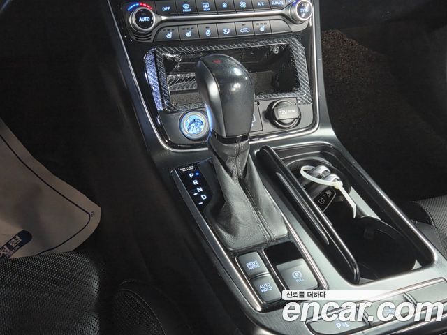 Hyundai Grandeur (IG) 3.0 LPI Taxi Example 2019 — фото 9