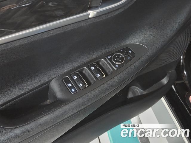 Hyundai Grandeur (IG) 3.0 LPI Taxi Example 2019 — фото 16