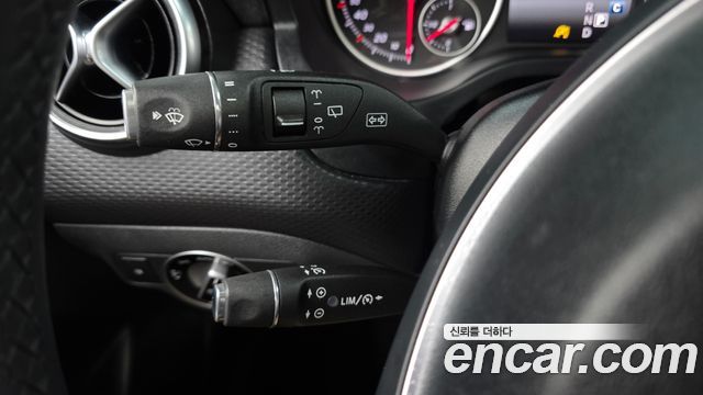 Mercedes-Benz A-Class (W176) A200 2017 — фото 19