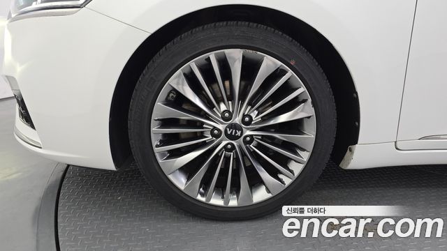 Kia K7 2.4 GDI Noblesse 2019 — фото 5