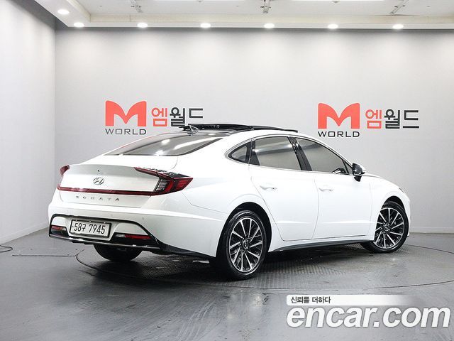 Hyundai Sonata (DN8) 2.0 Premium Family 2020 — фото 4