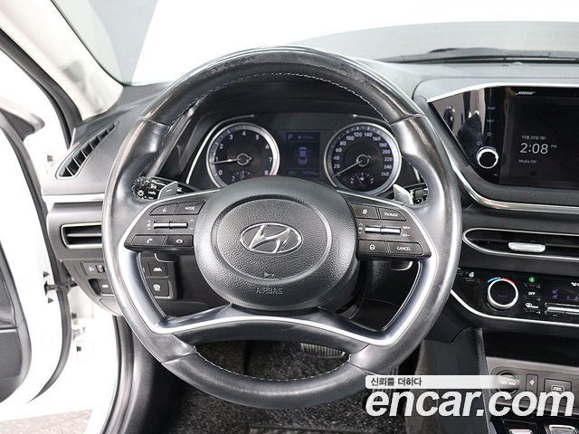 Hyundai Sonata (DN8) 2.0 Premium Family 2020 — фото 18