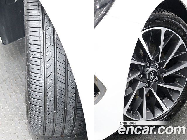 Hyundai Sonata (DN8) 2.0 Premium Family 2020 — фото 24
