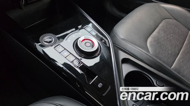 Kia Niro Prestige 2024 — фото 9