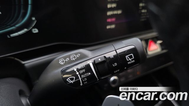 Kia Niro Prestige 2024 — фото 19